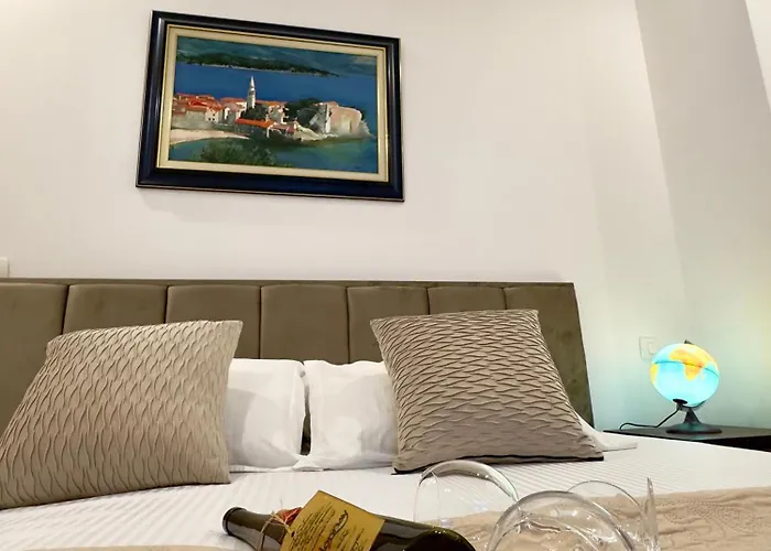 Lux Superior Apartment 120M2 In Heart Of Budva