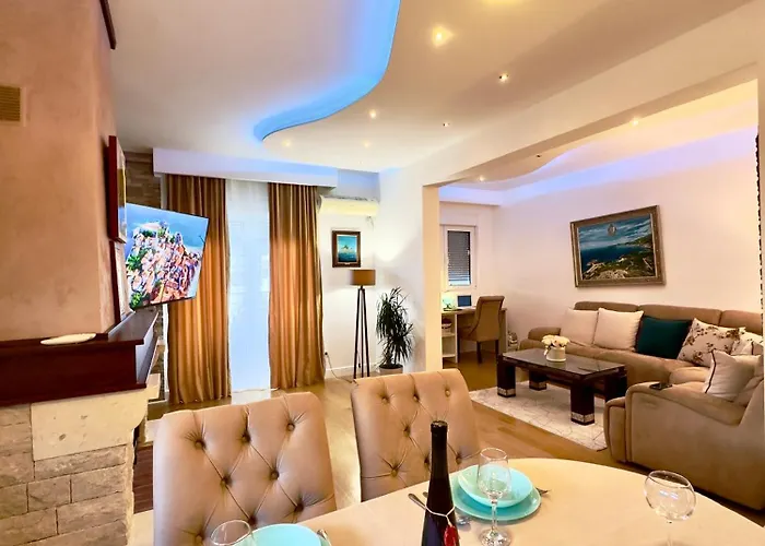 Lux Superior Apartment 120M2 In Heart Of Budva