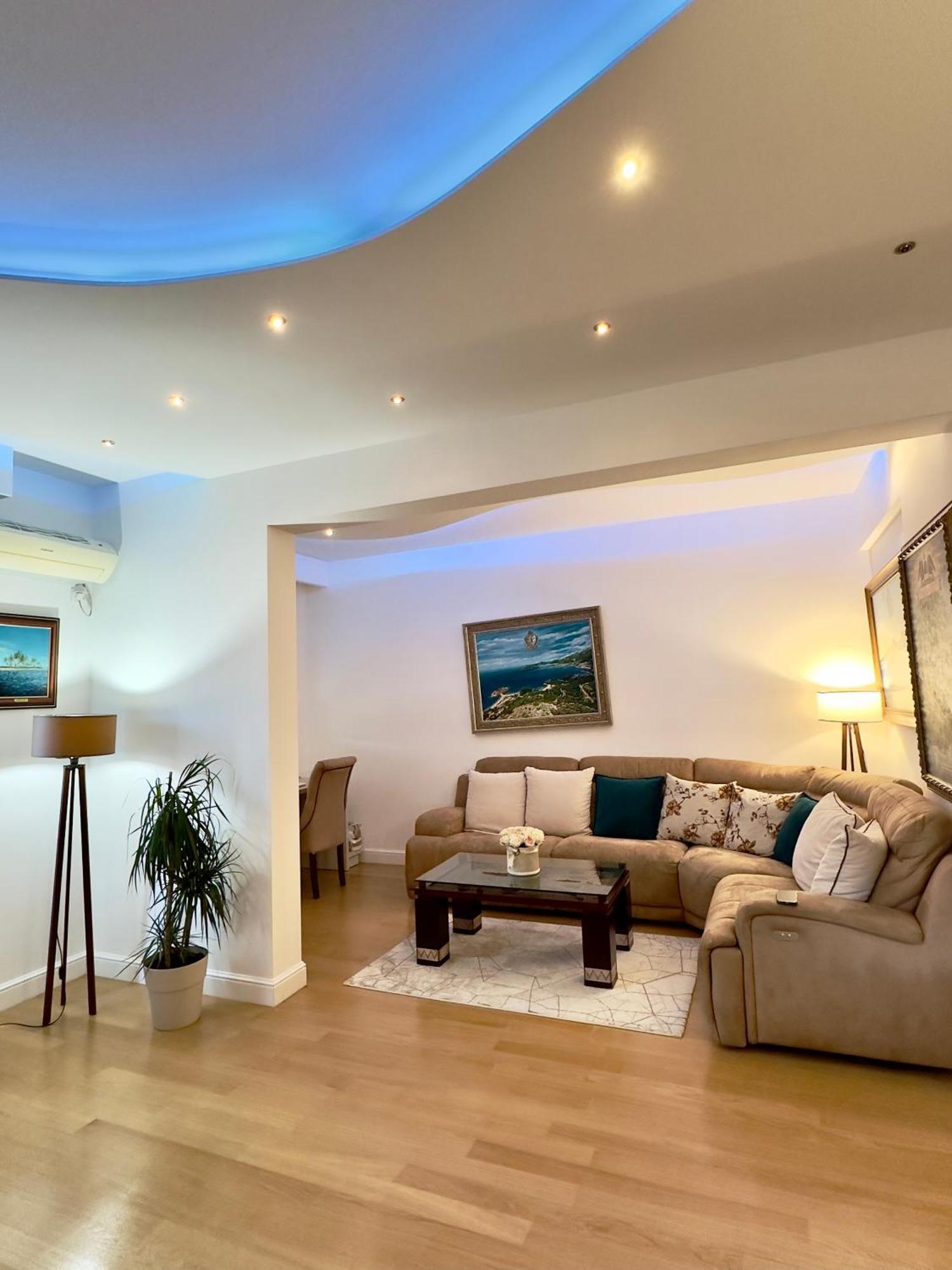 Lux Superior 120m2 In Heart Of Apartment