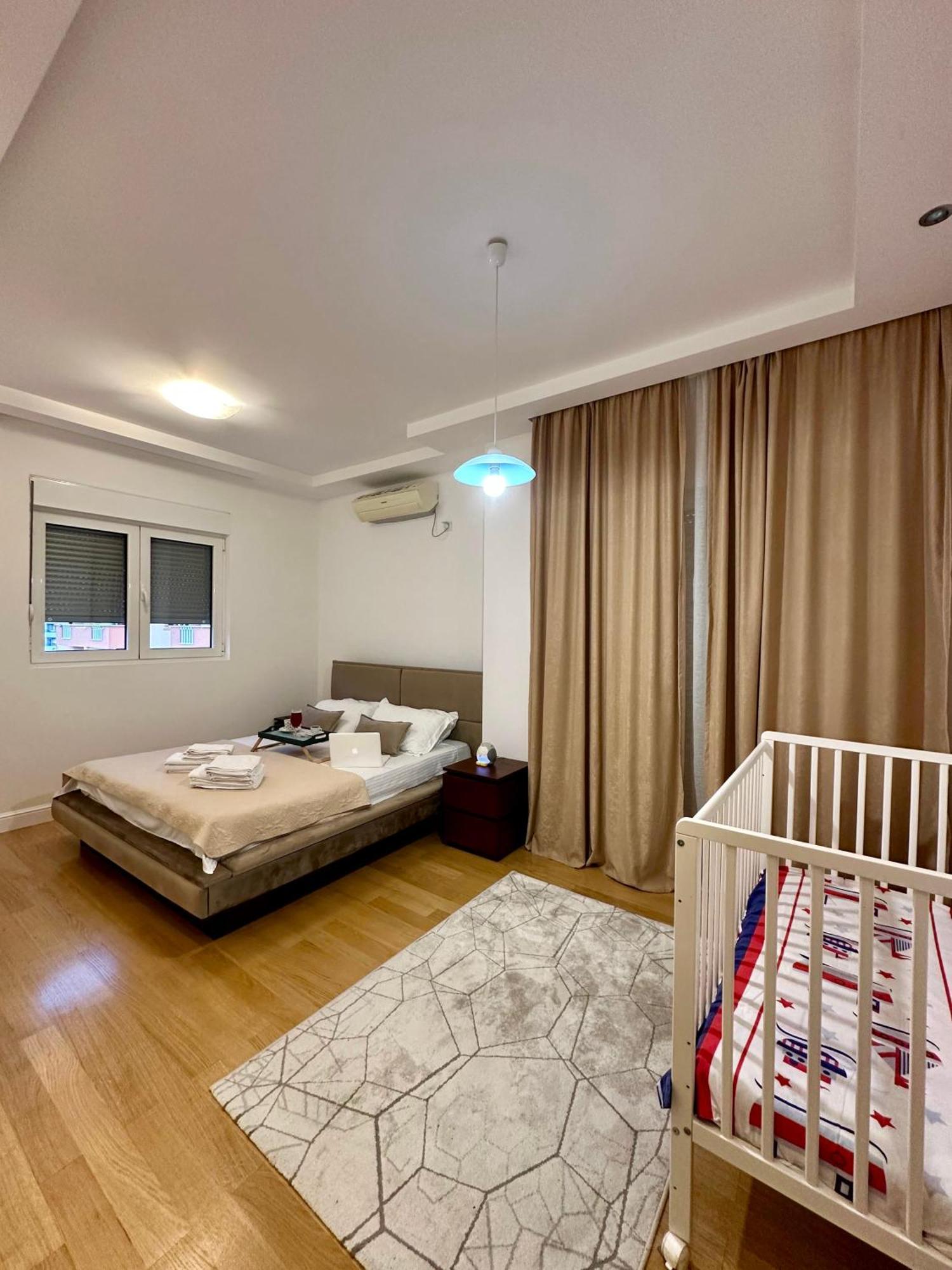Lux Superior 120m2 In Heart Of * Budva