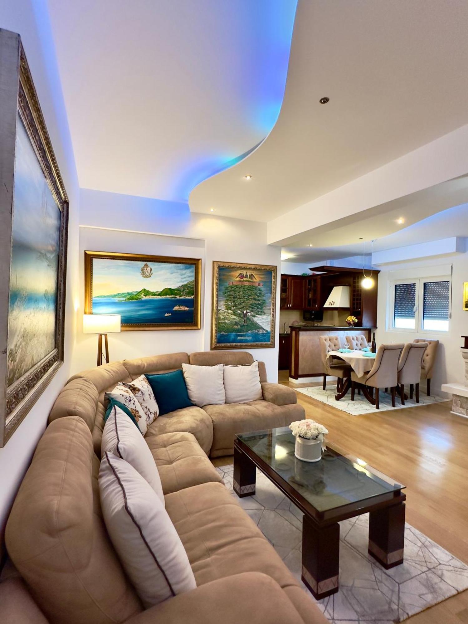 Lux Superior 120m2 In Heart Of *