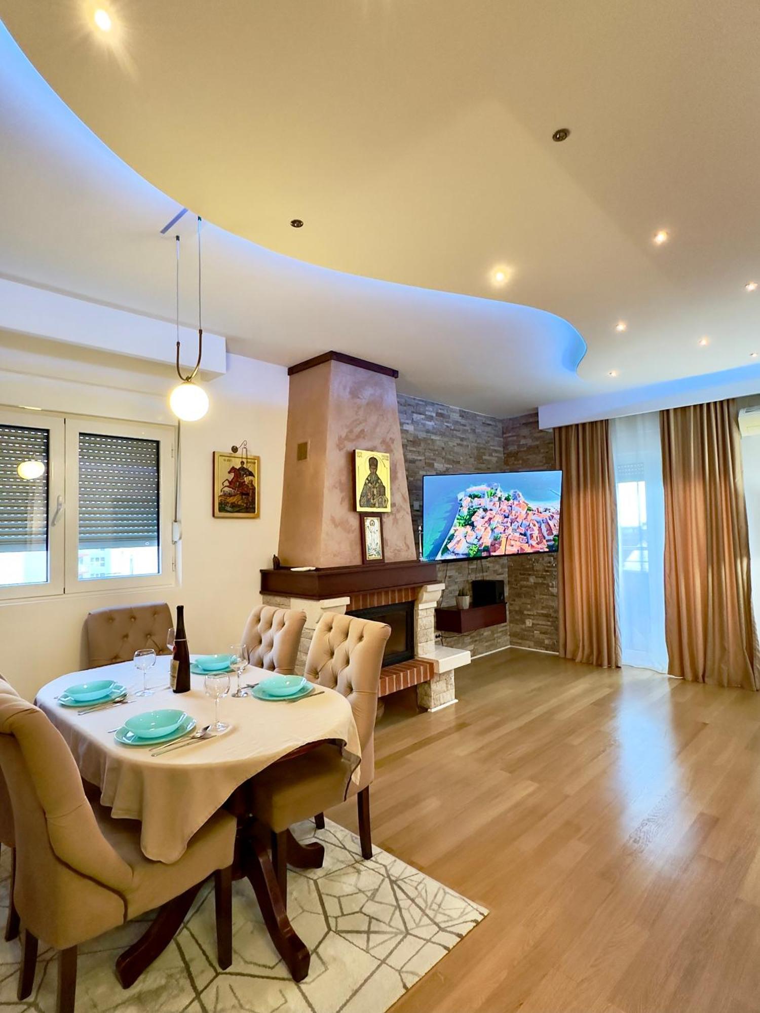 Lux Superior 120m2 In Heart Of Apartment Budva