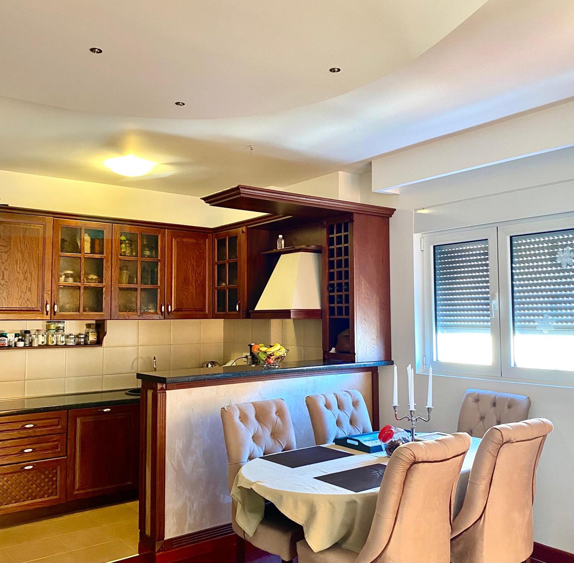 Lux Superior 120m2 In Heart Of Apartment *